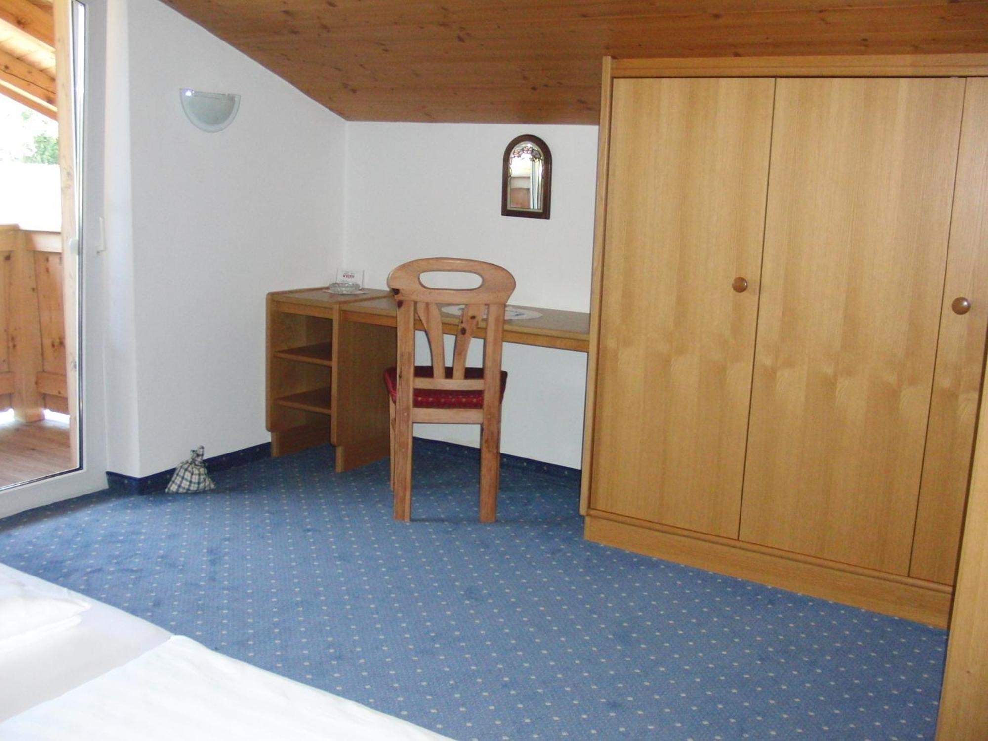Hotel-Pension Heike Kitzbuhel Exterior photo
