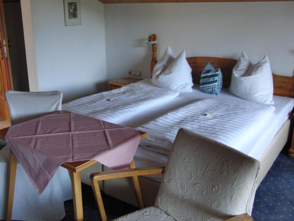 Hotel-Pension Heike Kitzbuhel Room photo