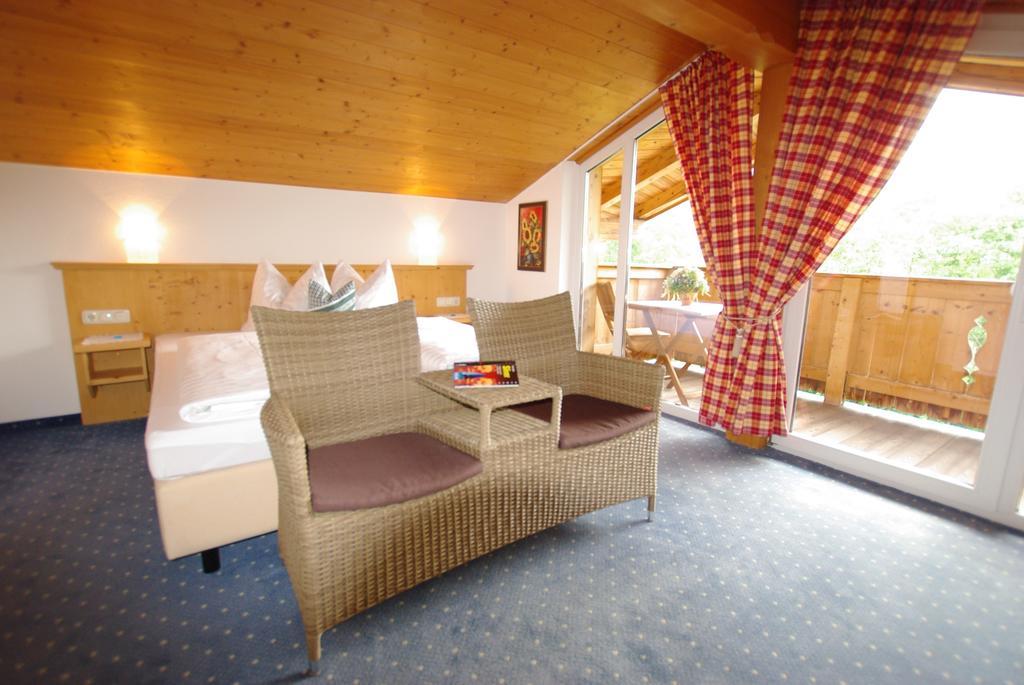 Hotel-Pension Heike Kitzbuhel Exterior photo
