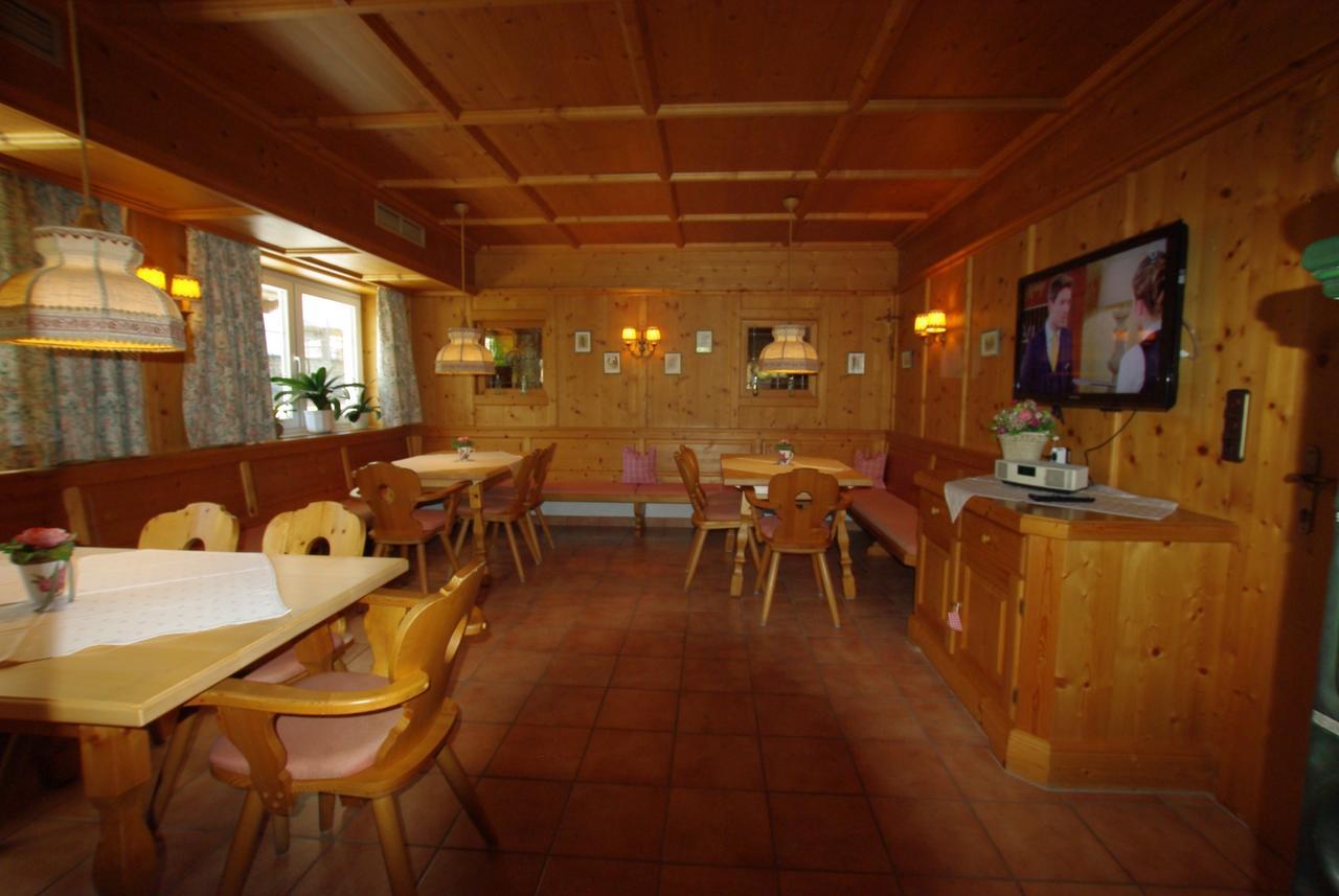 Hotel-Pension Heike Kitzbuhel Exterior photo